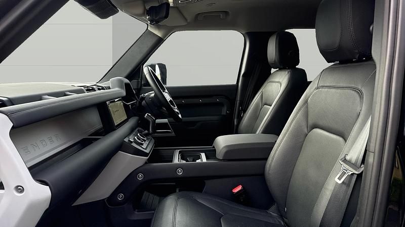 Used Land Rover Defender 249 HP (183 kW) 2023 Black SUV