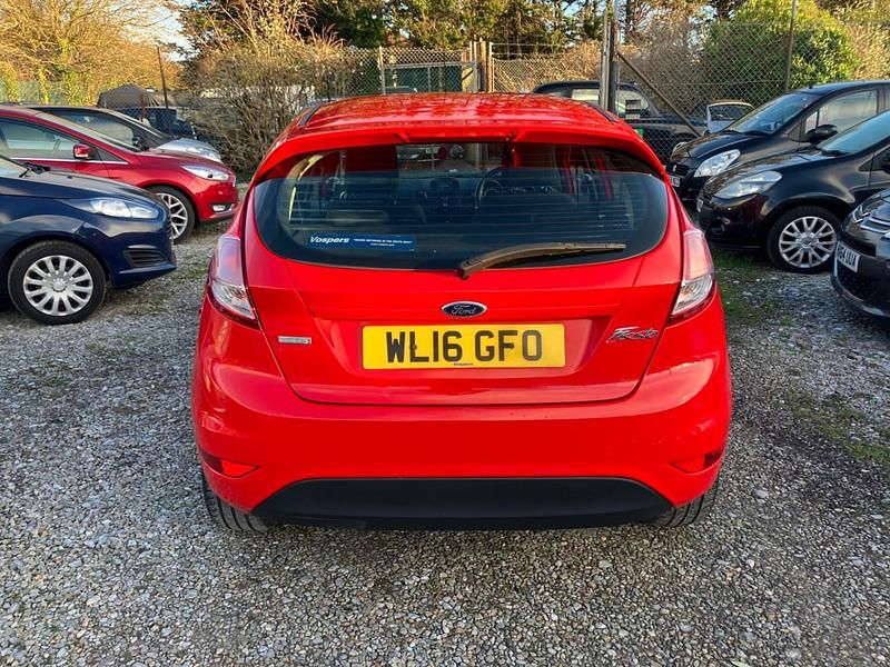 Used Ford Fiesta Zetec 2016 Red Hatchback