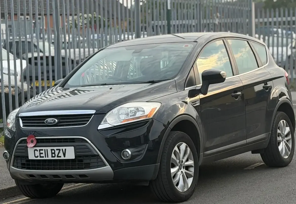 Begagnad Ford Kuga Titanium 2011 Svart SUV
