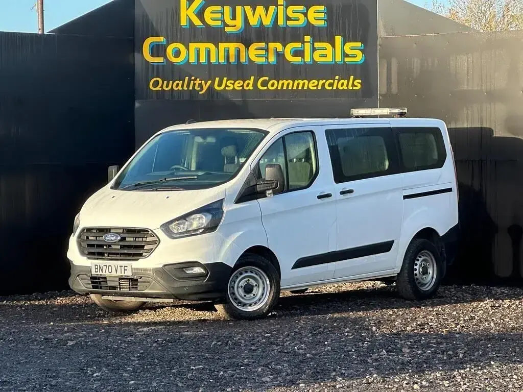 Used Ford Transit Custom 105 HP (77 kW) 2020 White Van
