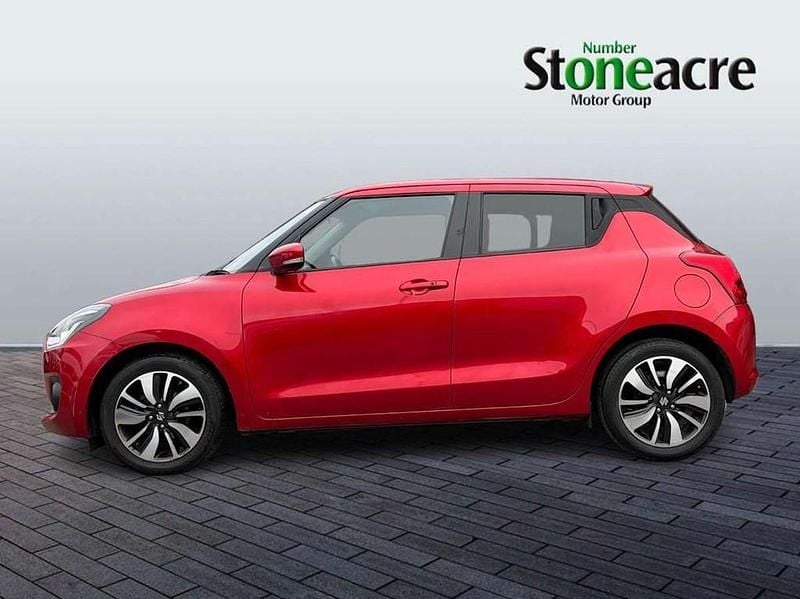Second-hand Suzuki Swift SZ5 111 CP (81 kW) 2019 Roșu Hatchback