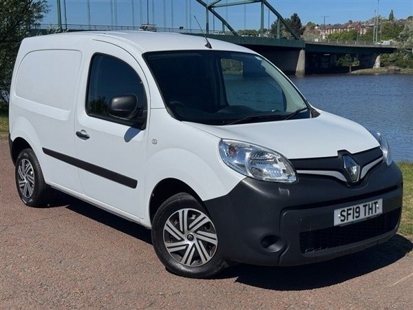 White Used 2019 Renault Kangoo Business MPV | £7,199 (Fair price) - Image 1/1