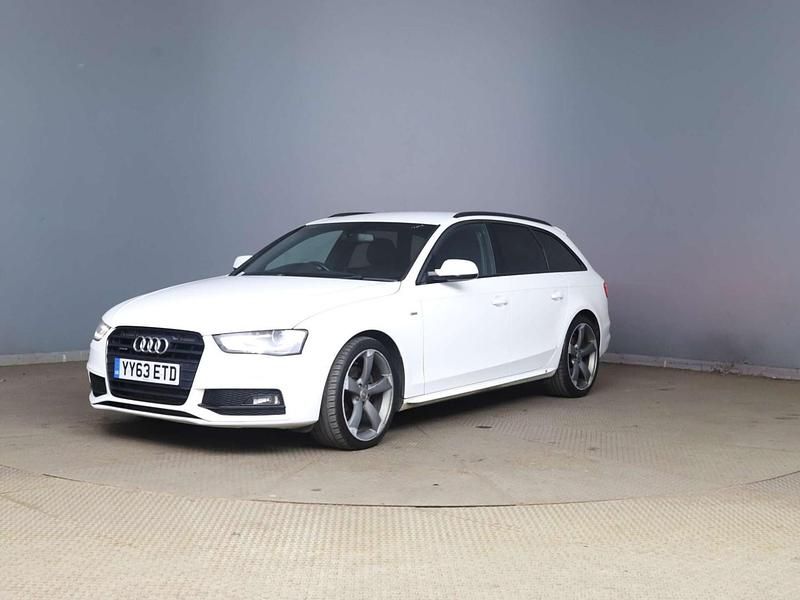 Used Audi A4 Black Edition 177 HP (130 kW) 2013 White Estate