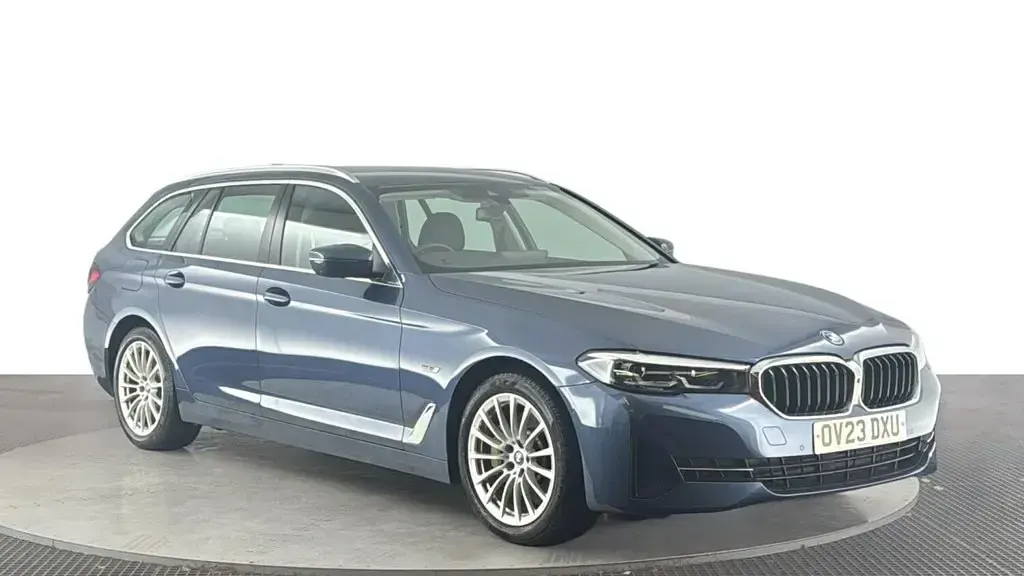 Used BMW 530e Comfort Edition 292 HP (214 kW) 2023 Estate
