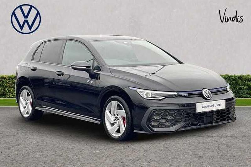 Black Used 2024 VW Golf VIII GTE Hatchback | £28,711 (Expensive) - Image 1/4