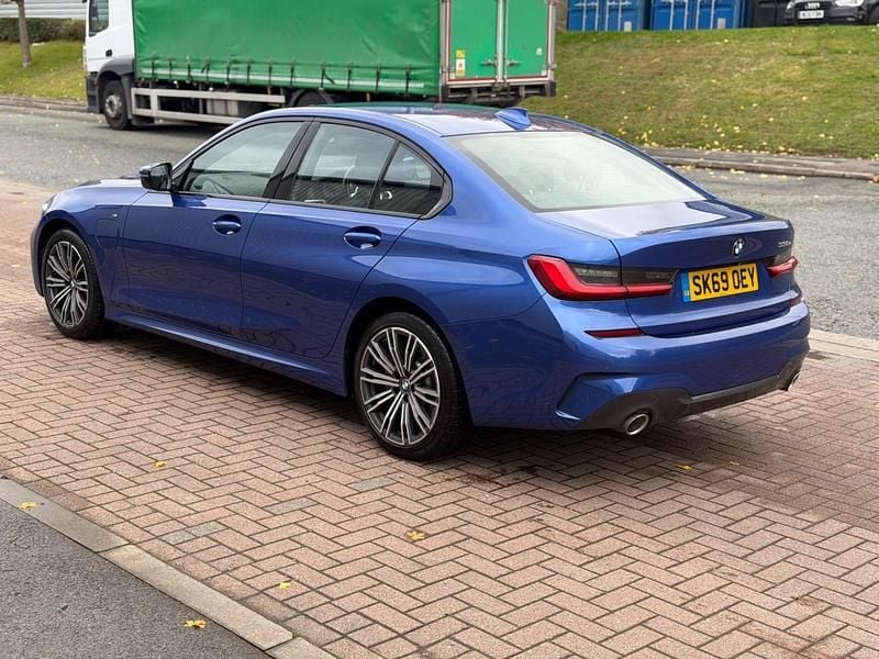 Blue Used 2019 BMW 330e M Sport Sedan | £12,994 (Expensive) - Image 1/4