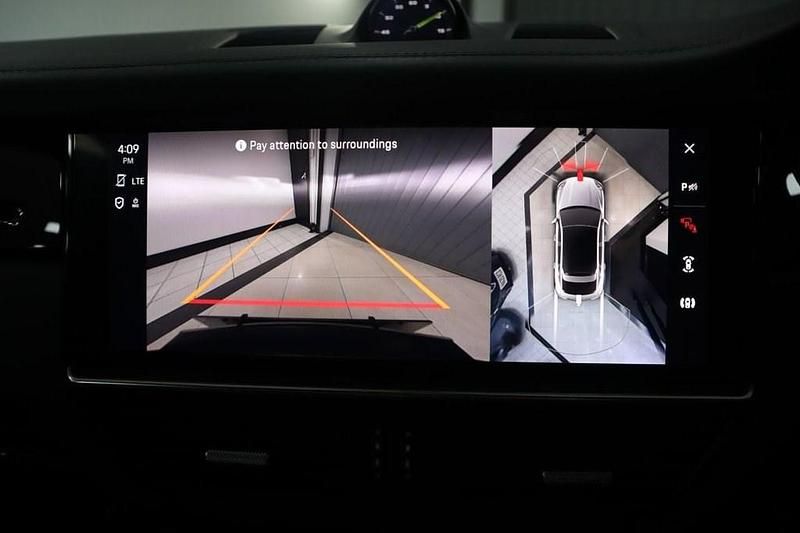 Used Porsche Cayenne 462 HP (339 kW) 2021 Grey SUV