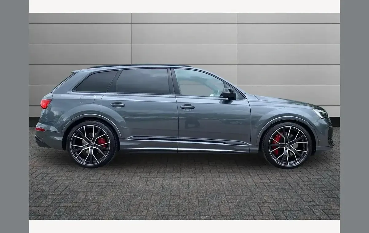 Used Audi SQ7 Comfort 507 HP (372 kW) 2025 Grey SUV