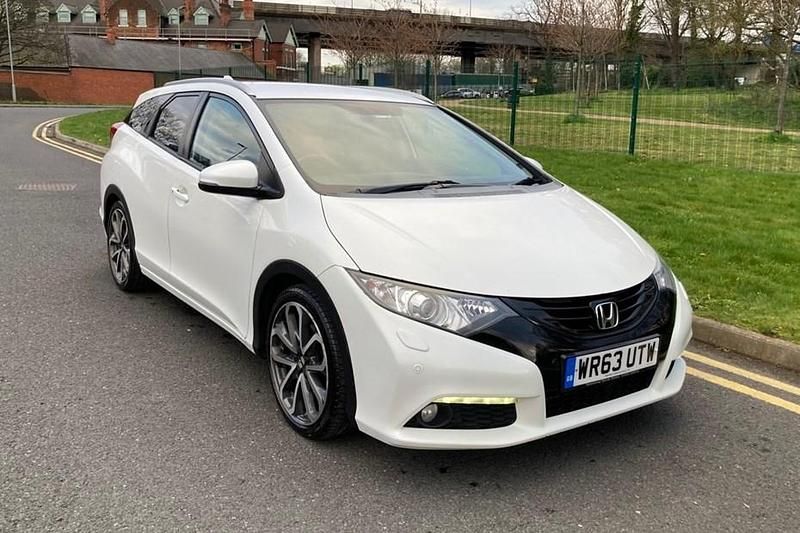 Used Honda Civic EX 120 HP (88 kW) 2014 White Estate