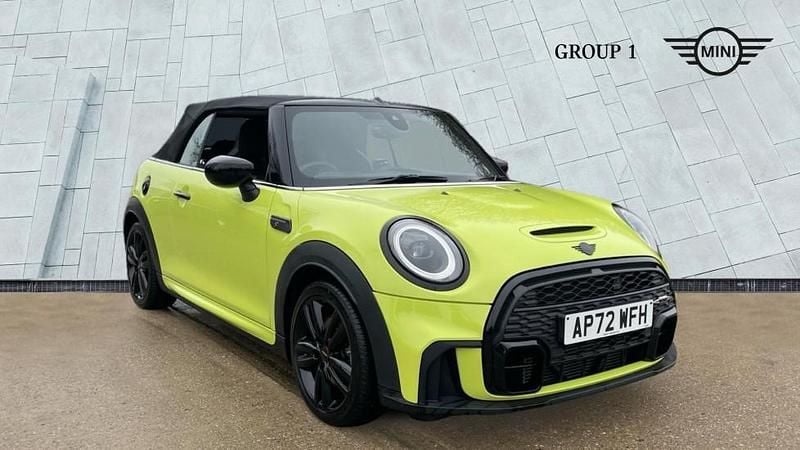 Yellow Used 2023 Mini Cooper S Sport Hatchback | £21,395 (Fair price) - Image 1/4