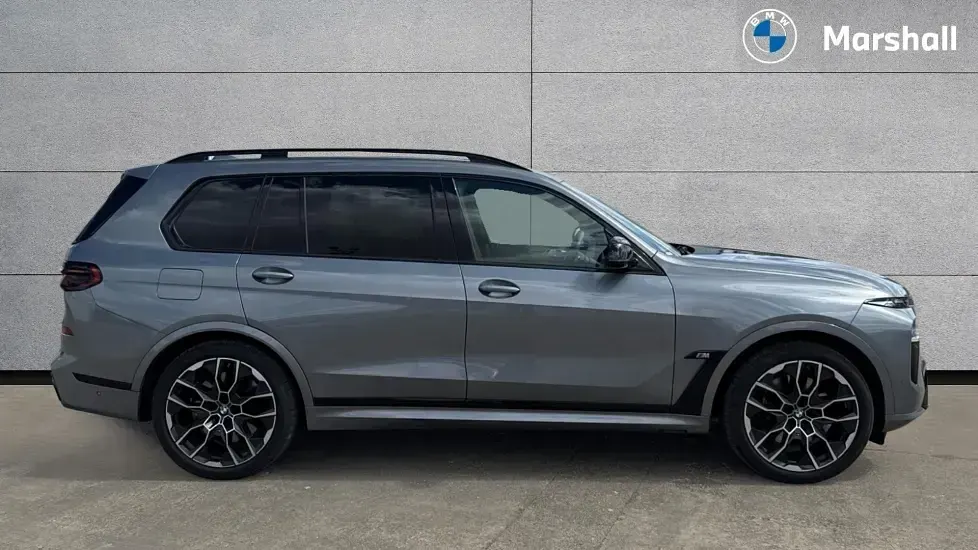 New BMW X7 M Sport 523 HP (384 kW) 2025 Grey SUV
