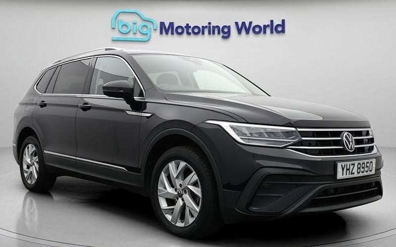Used 2024 VW Tiguan Allspace Life SUV | £23,000 (Super price) - Image 1/4