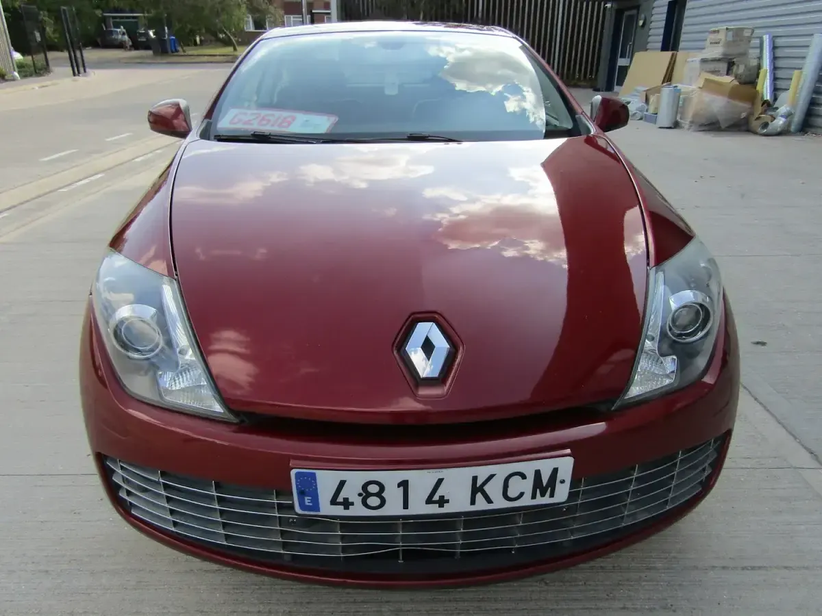 Used Renault Laguna Coupé GT 205 HP (150 kW) 2009 Red Coupe