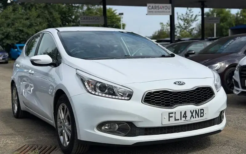 Used Kia Ceed 128 HP (94 kW) 2014 Hatchback
