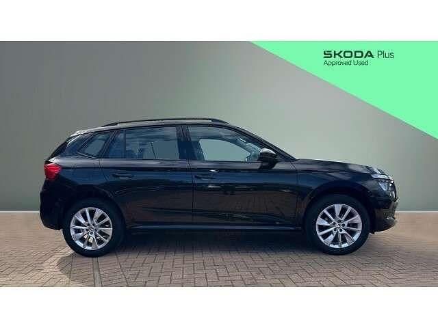 Begagnad Skoda Kamiq SE 95 HK (69 kW) 2023 Svart SUV