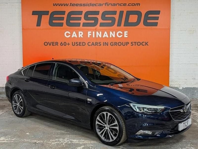 Used Vauxhall Insignia Elite 170 HP (125 kW) 2018 Blue Hatchback