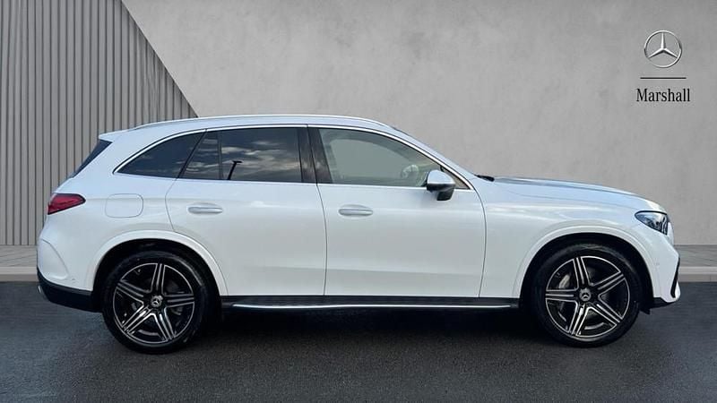 Used Mercedes GLC220 AMG line 197 HP (144 kW) 2025 Manufaktur opalite white bright