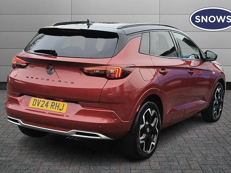 Used Vauxhall Grandland X Ultimate 130 HP (95 kW) 2024 Red SUV