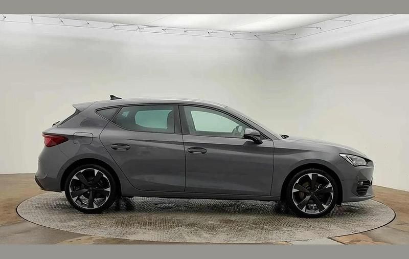 Used Cupra Leon 147 HP (108 kW) 2024 Grey Hatchback