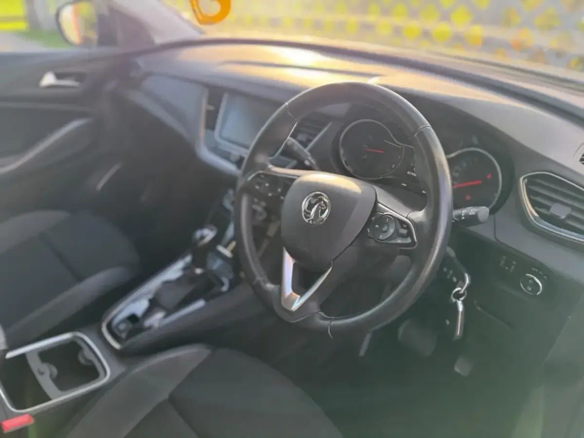 Second-hand Vauxhall Grandland X Business Edition 2020 Albastru SUV
