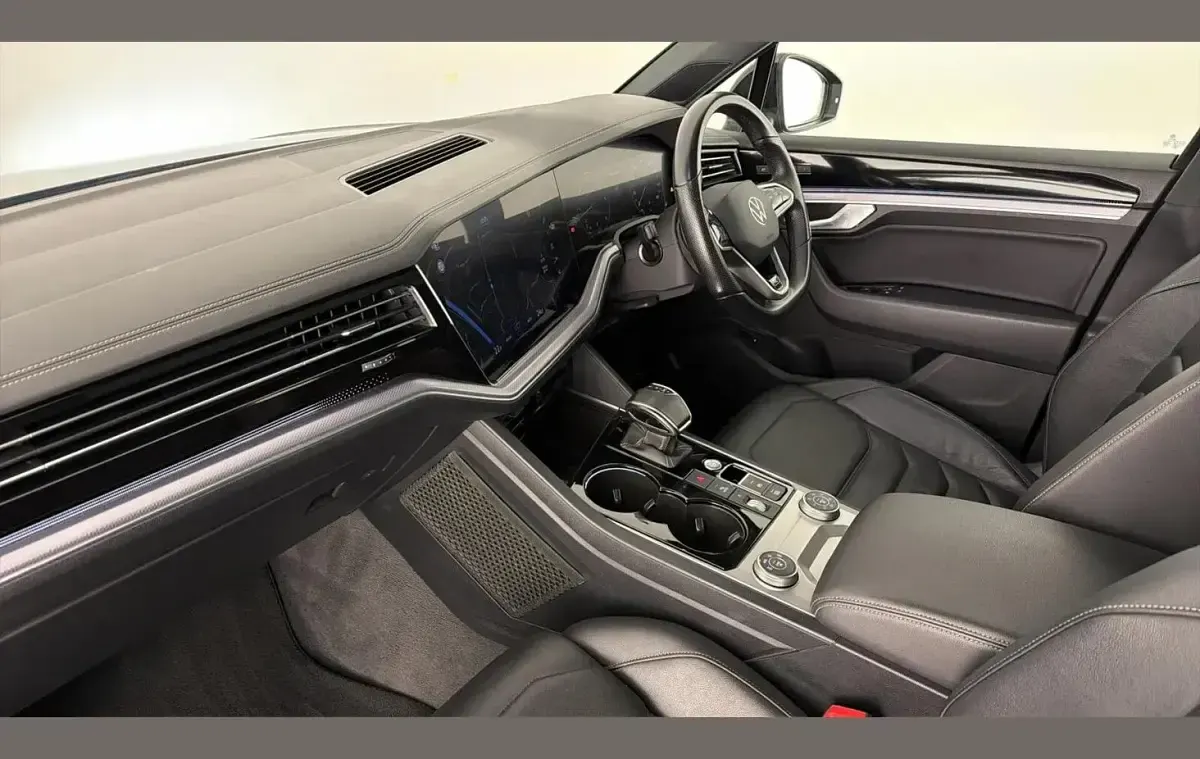 Used VW Touareg Black Edition 286 HP (210 kW) 2023 Grenadilla black SUV