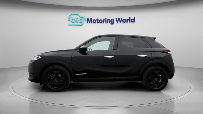 Used DS Automobiles DS3 Crossback Performance 131 HP (96 kW) 2022 Black SUV