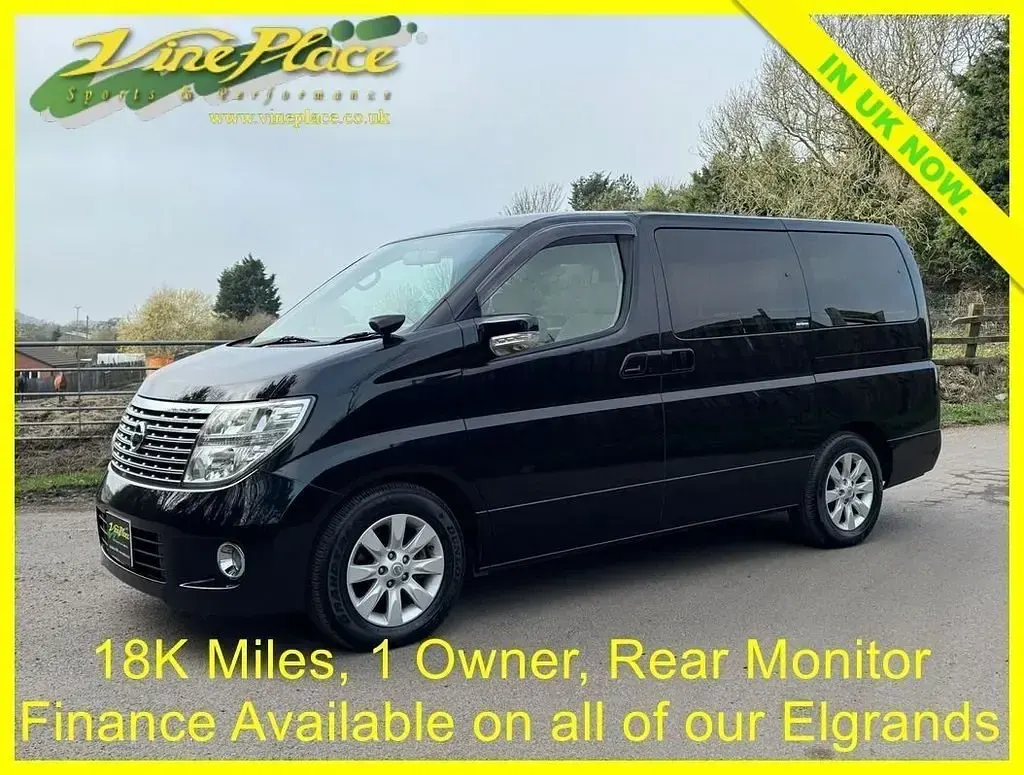 Usado Nissan Elgrand 2007 Negro Monovolumen