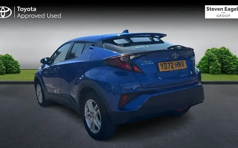 Used Toyota C-HR 122 HP (89 kW) 2022 Blue SUV