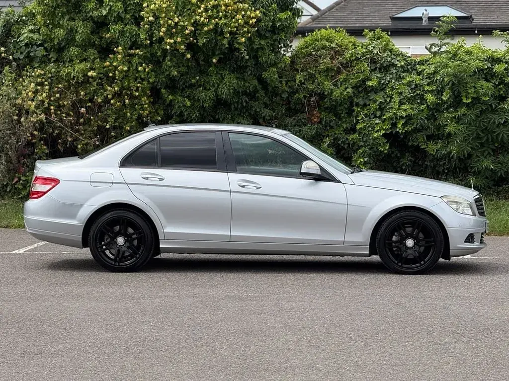 Used Mercedes C200 SE 184 HP (135 kW) 2008 Silver Sedan