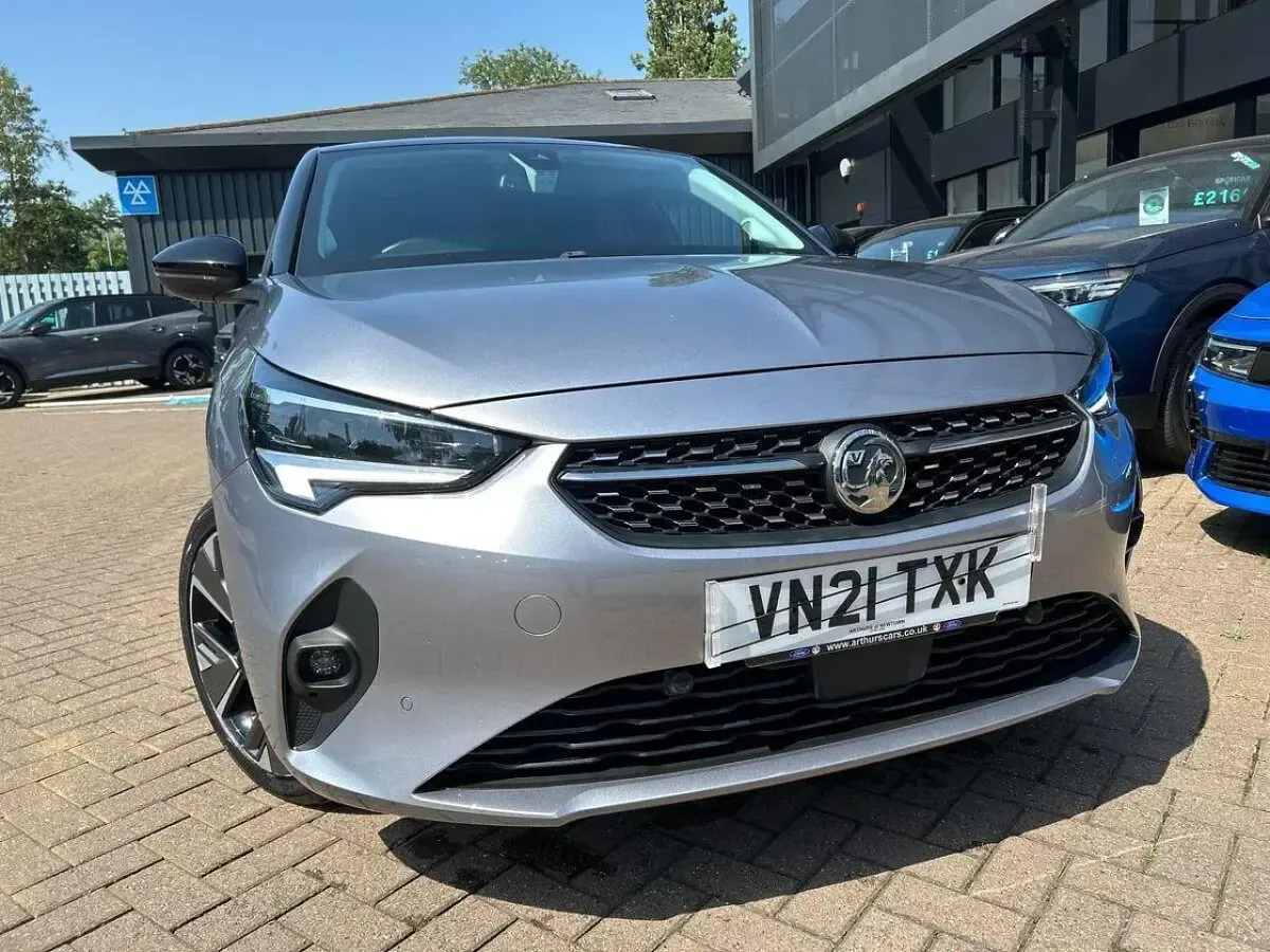 Used Vauxhall Corsa-e Elite 98 kW (134 HP) 2021 Grey Hatchback