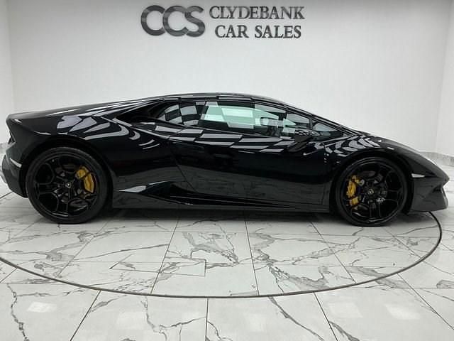 Used Lamborghini Huracán 580 HP (426 kW) 2017 Black Coupe