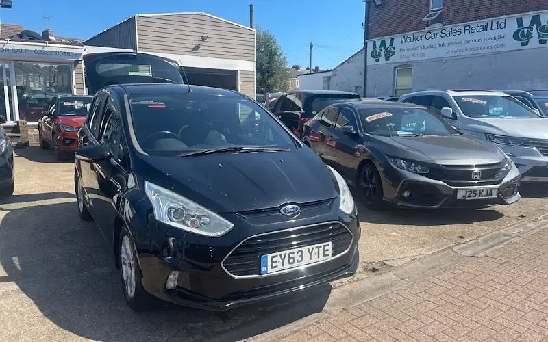 Used Ford B-MAX Zetec 105 HP (77 kW) 2016 MPV