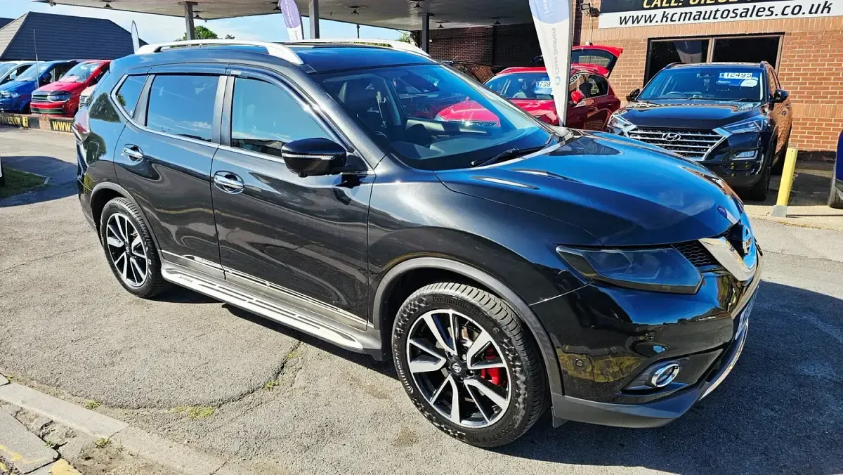 Used Nissan X-Trail Tekna 130 HP (95 kW) 2017 Black SUV