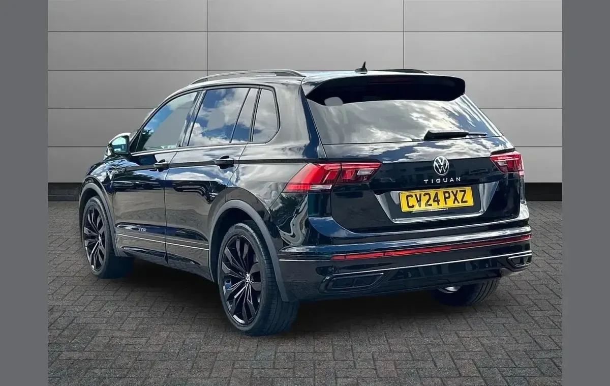 Used VW Tiguan Black Edition 150 HP (110 kW) 2024 Black SUV