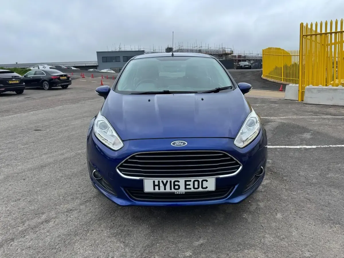 Used Ford Fiesta Zetec 2016 Blue Hatchback