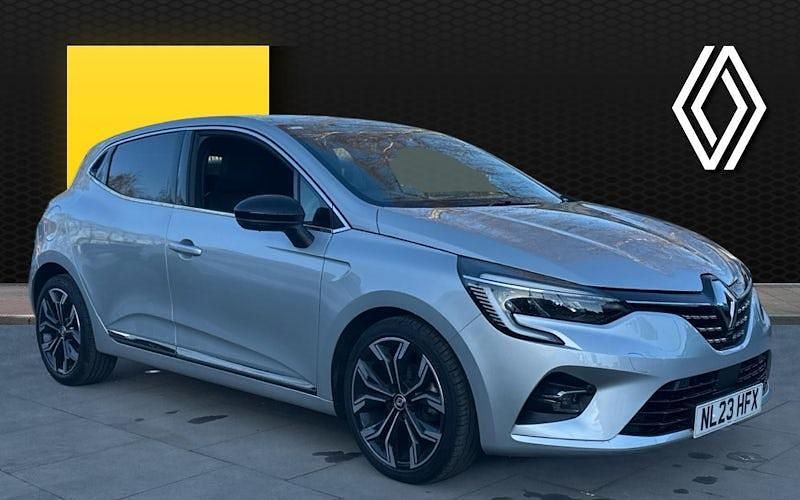 Używany Renault Clio V Techno 90 KM (66 kW) 2023 Hatchback
