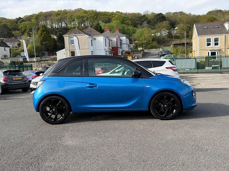 Second-hand Vauxhall Adam 70 CP (51 kW) 2017 Albastru Hatchback