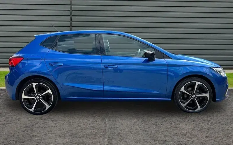 Used Seat Ibiza FR Sport 116 HP (85 kW) 2025 Hatchback
