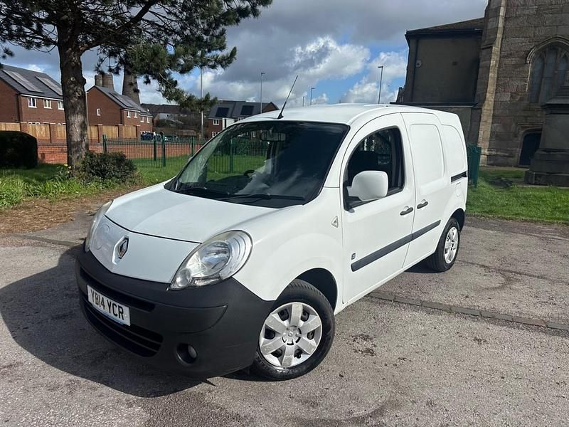 Used Renault Kangoo 44 kW (60 HP) 2014 White MPV