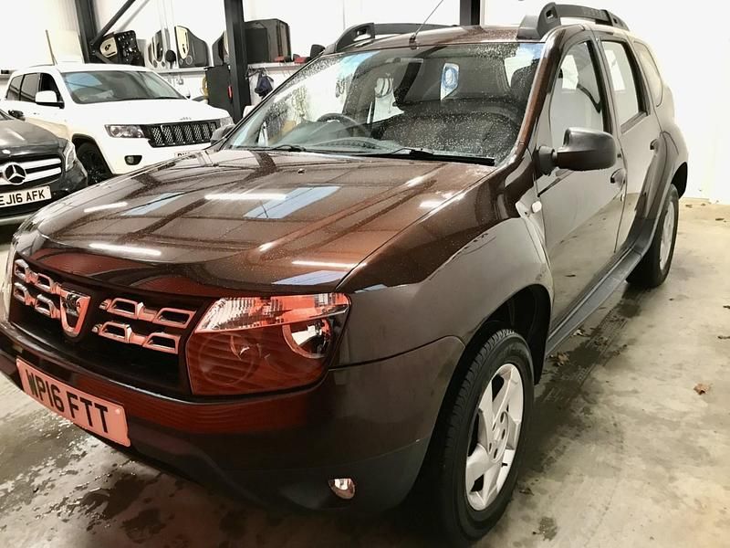 Used Dacia Duster Ambiance 2016 Brown SUV