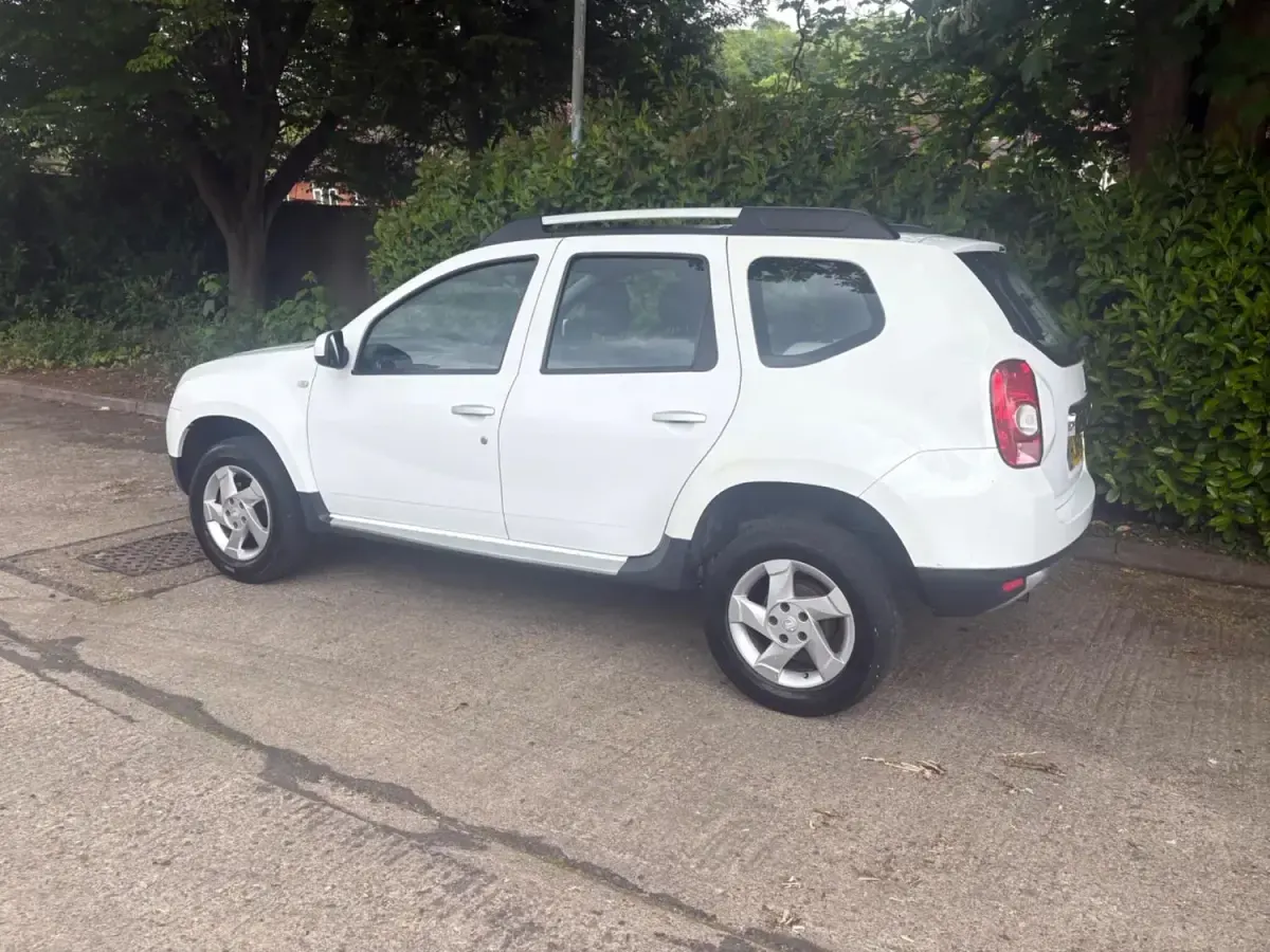 Usado Dacia Duster Lauréate 2014 Branco SUV