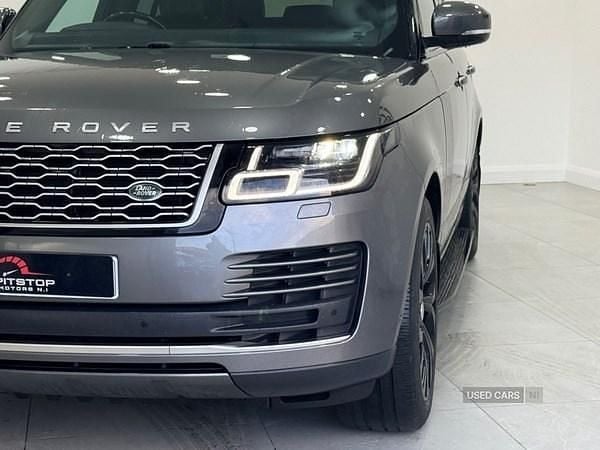Used Land Rover Range Rover Vogue SE 260 HP (191 kW) 2018 Grey SUV