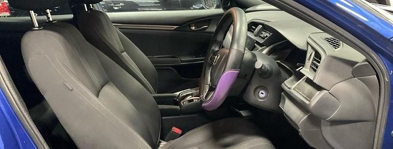 Used Honda Civic SR 120 HP (88 kW) 2019 Brilliant sporty blue Hatchback