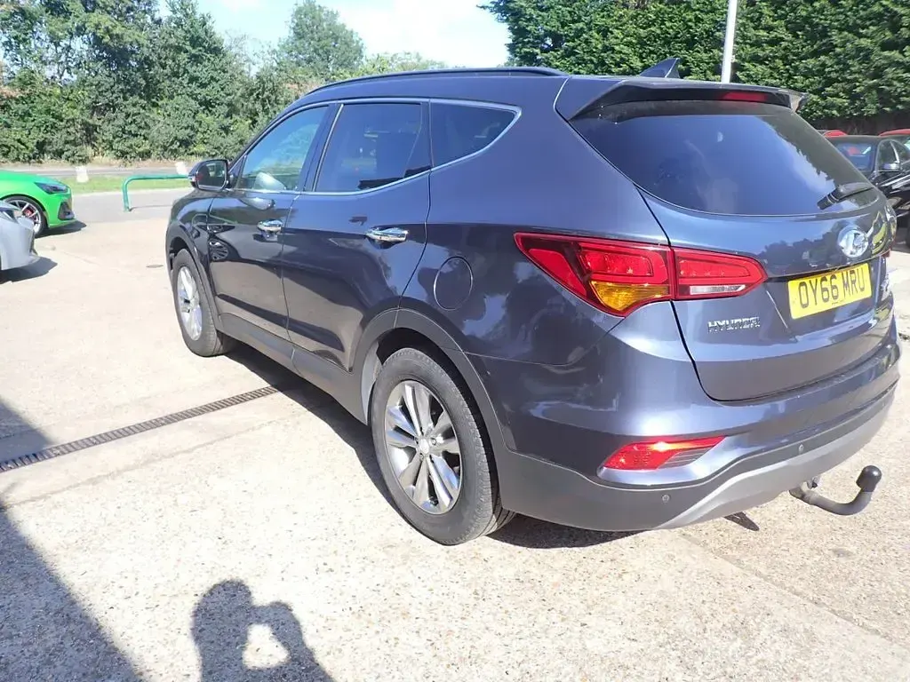 Used Hyundai Santa Fe Premium 200 HP (147 kW) 2016 Blue SUV