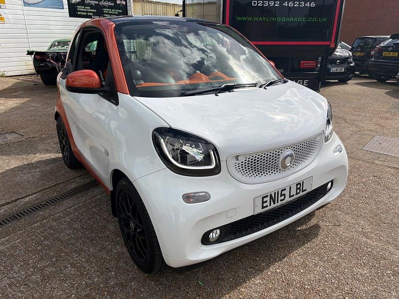 Used Smart ForTwo Coupé Edition #1 90 HP (66 kW) 2015 White Coupe