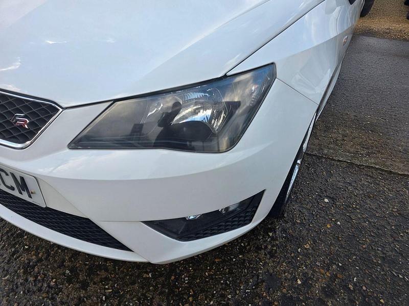Used Seat Ibiza FR 2013 White Hatchback