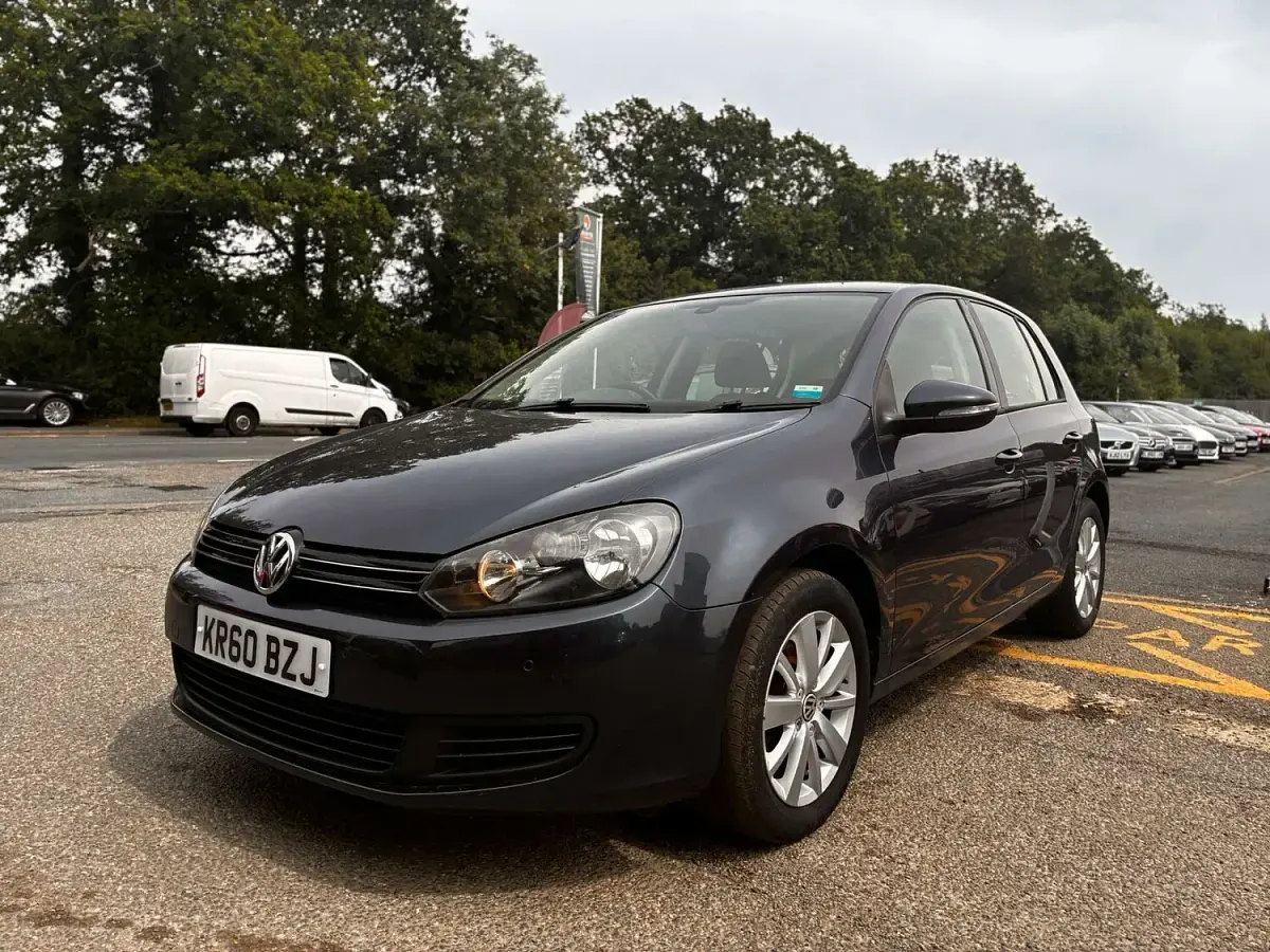 Used VW Golf VI SE 105 HP (77 kW) 2010 Blue Hatchback