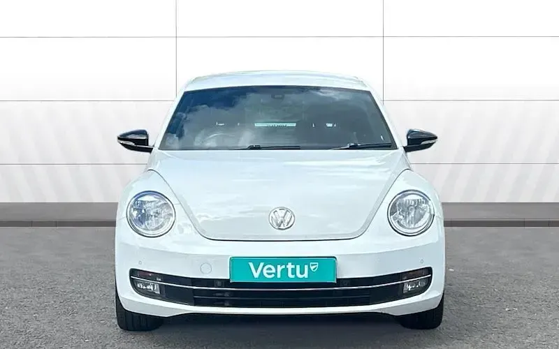 Used VW Beetle Sportline 220 HP (161 kW) 2016 White Hatchback