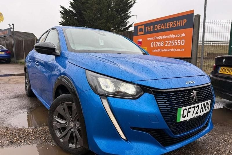 Used Peugeot e-208 Allure+ 100 kW (136 HP) 2022 Blue Hatchback