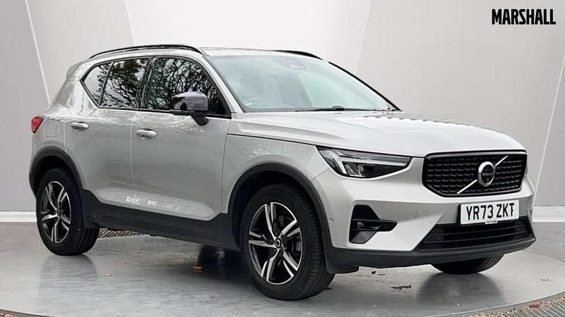 Silver Used 2023 Volvo XC40 Plus SUV | £27,404 (Fair price) - Image 1/4